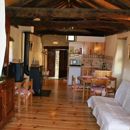 Maison Cavalier 2/4 Personnes A Gabriac * Gabriac (Lozere)