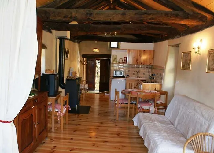 Maison Cavalier 2/4 Personnes A Gabriac * Gabriac (Lozere)